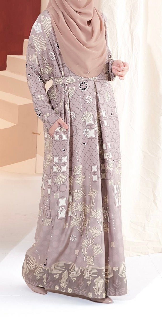 Tailored Kaftan in Smokey Taupe