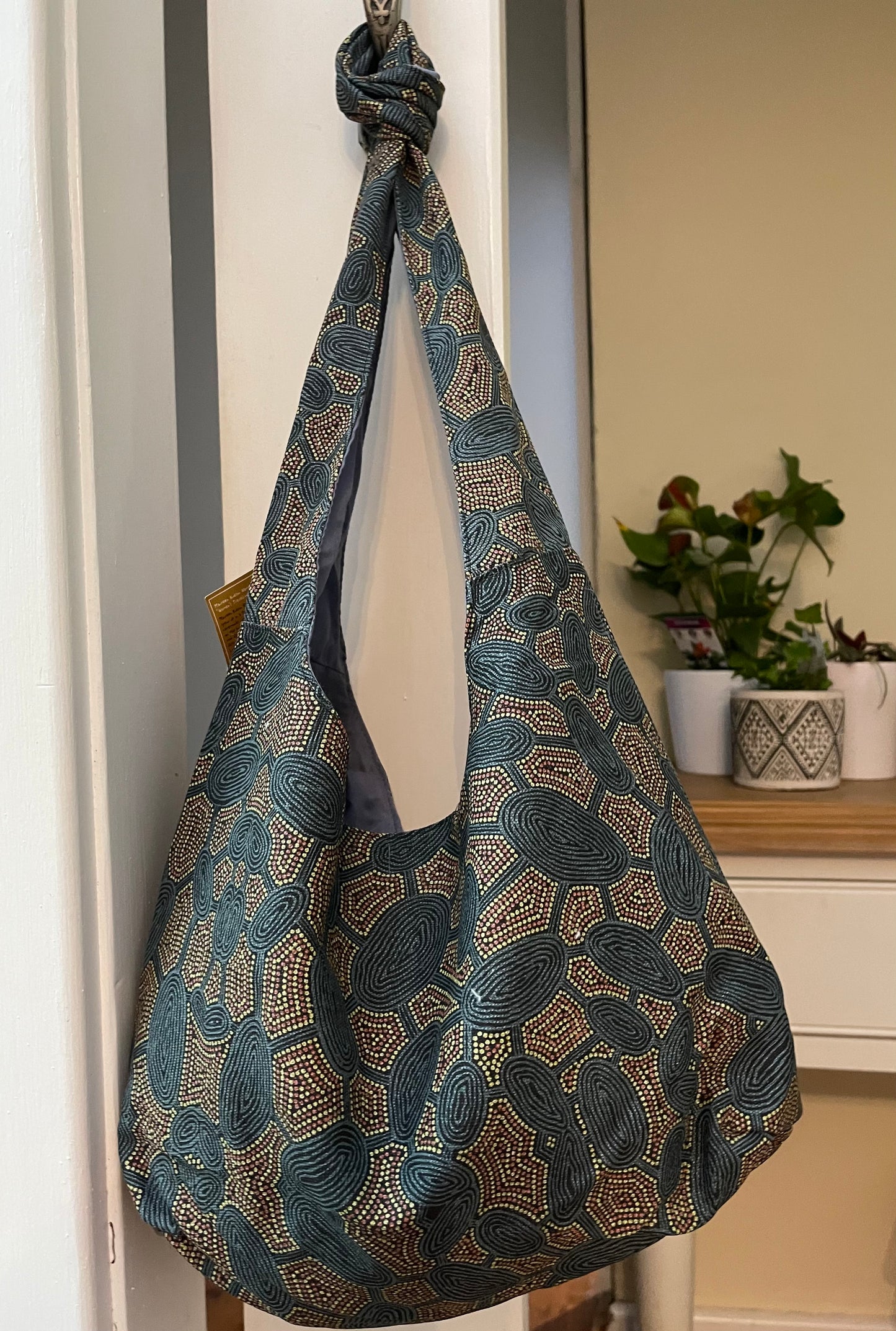 Women Travel Dreaming Sling Bag
