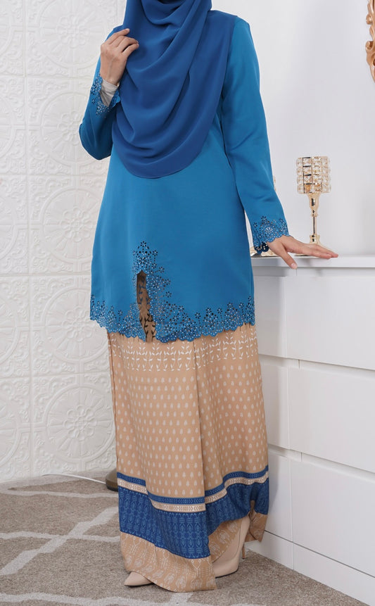 Baju Kebarung Lasercut Batik in Caribbean Teal