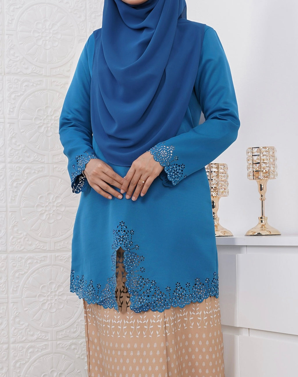 Baju Kebarung Lasercut Batik in Caribbean Teal